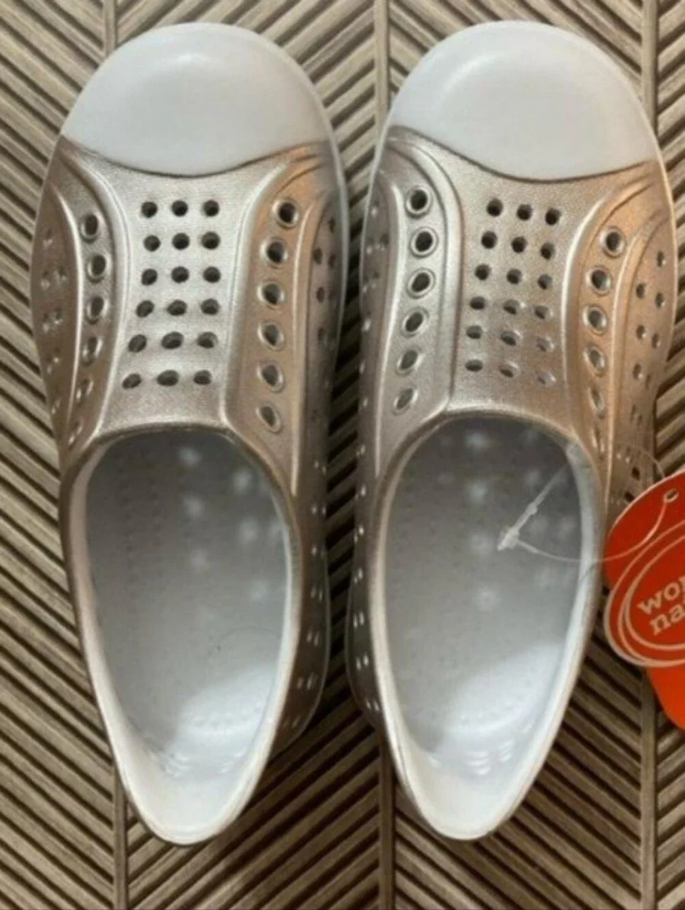 Wonder Nation Baby Slip-On Ventilated Casual/Water Shoes NWT Metallic Champagne